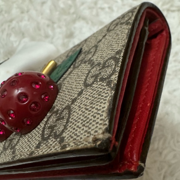 Gucci Unisex GG Supreme Card Case Wallet Cherries Canvas Five Card Slots - Picture 4 of 9